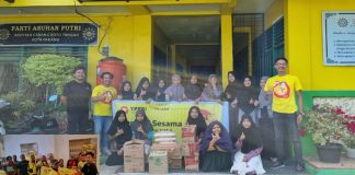 Kampanye Amal, Maxim Padang Berikan Bantuan Pengganti THR untuk Mitra Driver dan Santunan untuk Panti Asuhan