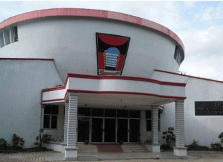 Komisi IV DPRD Kota Padang minta Pemko Padang Memastikan kapan vaksin Covid-19 akan Diberikan pada Tenaga Kesehatan