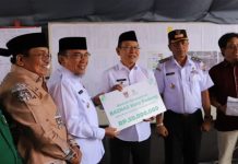Pemko Padang Salurkan Rp182 Juta Bantuan untuk Pedagang Pasar Payakumbuh Terdampak Kebakaran