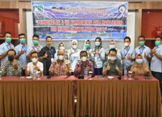 Ketua PD. Perpamsi Sumbar Hendra Pebrizal Menutup Pelatihan Pembekalan Manajemen Perusahaan Air Minum Berbasis Kompetensi Tingkat Muda Angkatan II