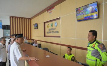 Hari Pertama Kerja, Gubernur Sumbar Temukan Kendala Layanan di Samsat Padang Panjang