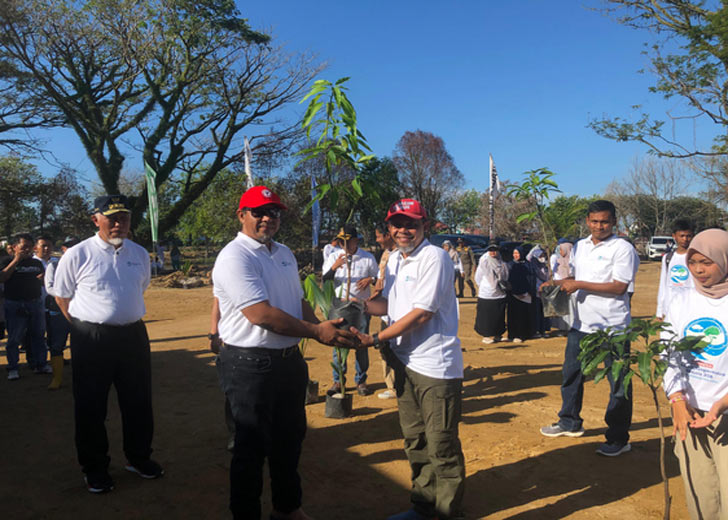 PT Semen Padang Ambil Bagian dalam Gerakan Penanaman 1.000 Pohon pada Hari Lingkungan Hidup Sedunia