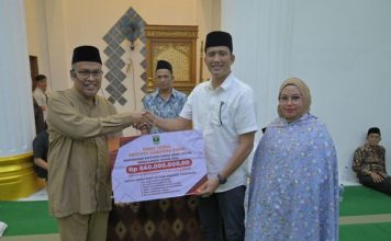 Safari Ramadan di Padang Pariaman, Sekda Sumbar Ajak Masyarakat Kawal Pemulihan Pascabencana