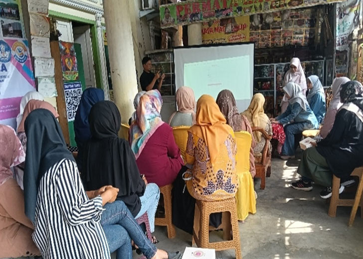 Didanai Kemdiksaintek, Dosen Universitas Multimedia Padang Bantu UMKM Permata Hati Go Digital
