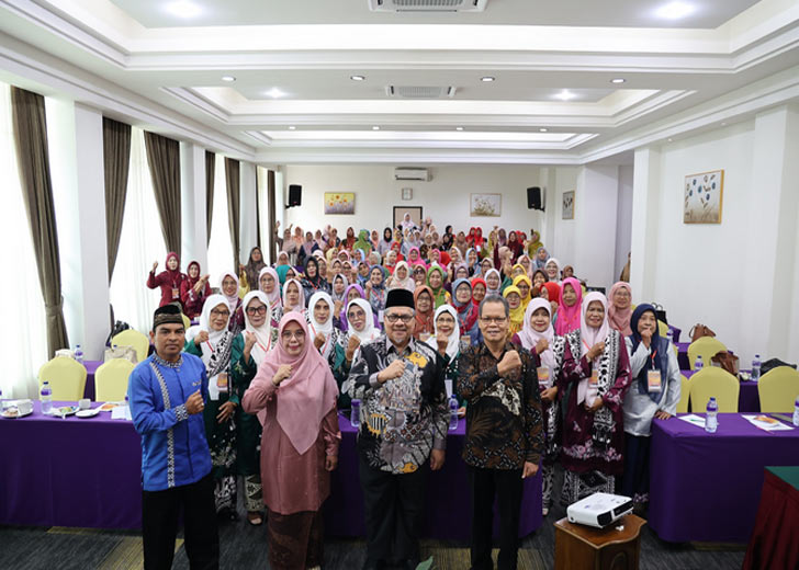 Ketua DPRD Sumbar Berkomitmen Kuatkan Anggaran Lembaga Adat dan Bundo Kanduang setiap Tahun