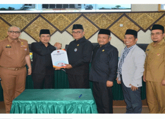 DPRD Padang dan Pemko Padang Tetapkan Perda Pembentukan dan Susunan Perangkat Daerah