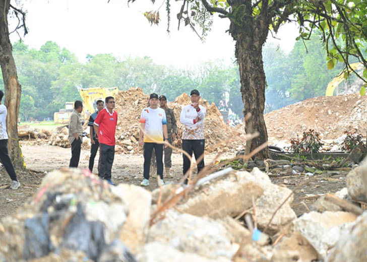 Mahyeldi Kawal Rekonstruksi GOR H. Agus Salim, Target Jadi Venue Bertaraf Internasional