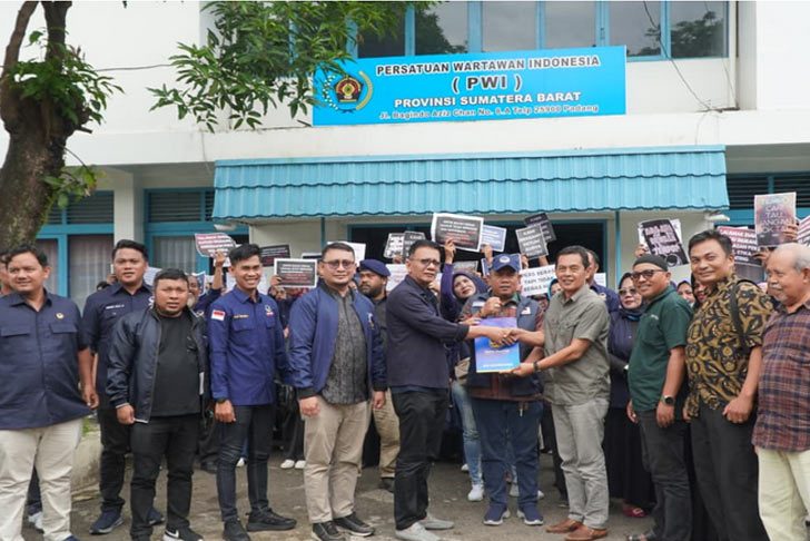 DPW NasDem Sumbar Nilai Cover Tempo Tak Berimbang