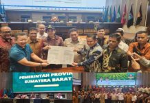 Pemprov Sumbar Fasilitasi Penyelesaian Konflik antara Masyarakat di Kabupaten Dharmasraya dan PT. Tidar Kerinci Agung
