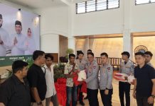 Dishub Padang Beri Penghargaan untuk Garda Terdepan Keselamatan Perlintasan KA