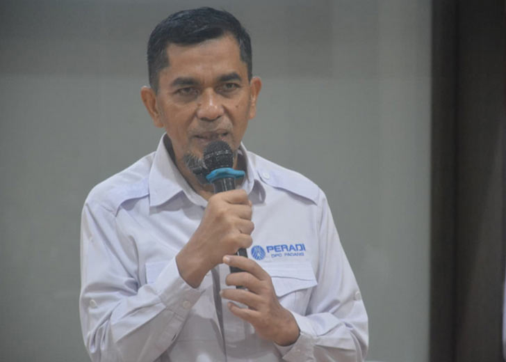 Ketua DPC Peradi Padang: Tak Ada Alasan Polisi Melakukan Kekerasan terhadap Rakyat