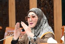 638 Ribu Guru Madrasah Terancam, Lisda Hendrajoni Desak Revisi UU ASN