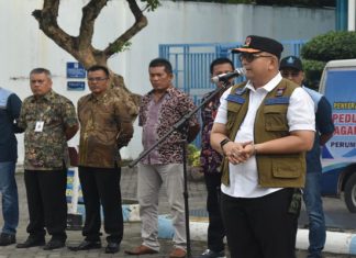 Plh Wali Kota Padang Beri Apresiasi Perumda AM Atas Kepedulian Terhadap Korban Galodo