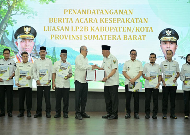 Sumbar Jadi Provinsi Pertama Tuntaskan Kesepakatan LP2B, 166 Ribu Hektare Lahan Pertanian Kini Terlindungi