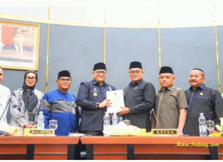 Ketua DPRD Kota Padang, Syafrial Kani Pimpin Rapat Paripurna Penyampaian KUA PPAS APBD Tahun 2025