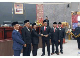 Resmi Dilantik, 45 Anggota DPRD Kota Padang Periode 2024-2029