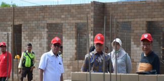 Tinjau Progres Huntap Buddha Tzu Chi Berbahan Sepablock, Dirut SIG Pastikan Kualitas Konstruksi