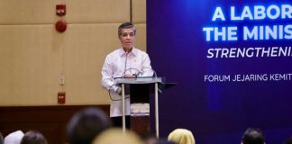 Menaker Tegaskan Kesempatan Kerja Tetap Terbuka di Tengah Tantangan Global