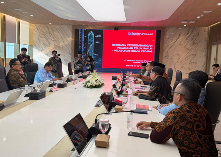 Mahyeldi Laporkan Kelangkaan Solar di Sumbar ke Danantara