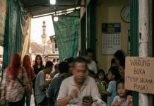 Eksistensi Tanpa Esensi, Gugatan Bagi Islam Kontemporer