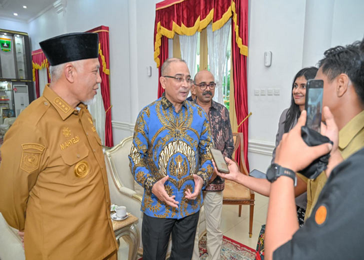 Pertemuan Mahyeldi dan Dubes India Bahas Hilirisasi Gambir hingga Kerja Sama Kampus