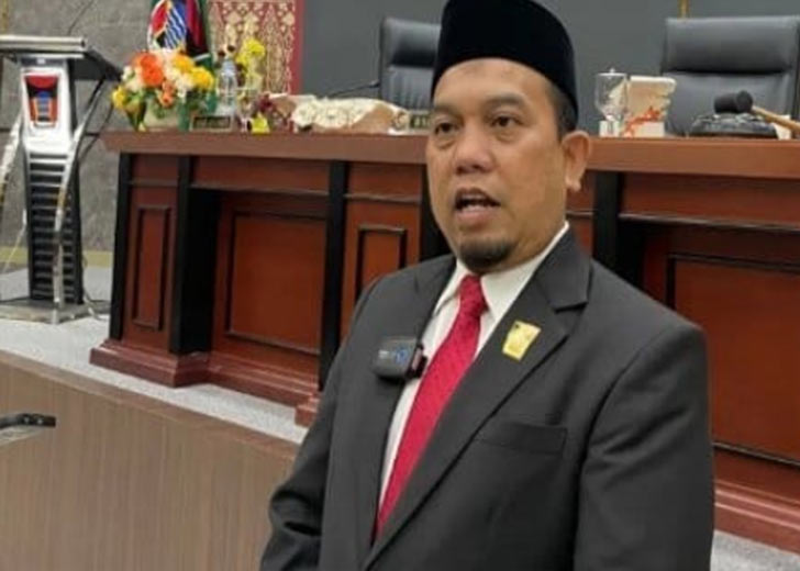 Geger BBM Diduga Oplosan Bikin Mobil Rusak di Padang, Ketua DPRD Padang Angkat Bicara!