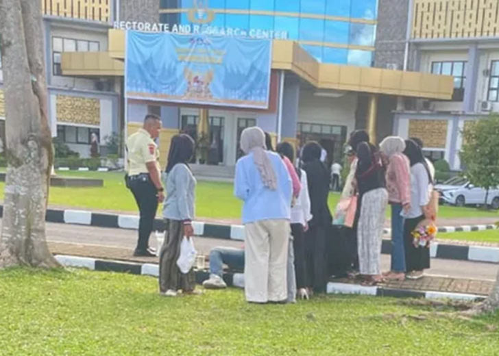 Peluru Diduga Dari Area Latihan Tembak TNI, Dua Orang Terluka di Kampus UNP
