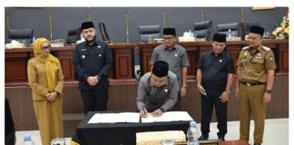 Rapat Paripurna DPRD Kota Padang Penyampaian RAPBD P TA 2025 Oleh Walikota Padang