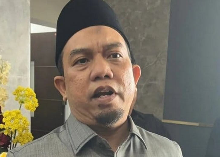 Asap Sumsel dan Jambi Bergerak ke Sumbar, Muharlion Soroti Nasib Pelajar