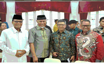 Gubernur Mahyeldi Hadiri Halalbihalal IKA UNAND