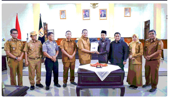 Yota Balad Sampaikan LKPD Kota Pariaman 2025, PAD Meningkat Dari Tahun Sebelumnya