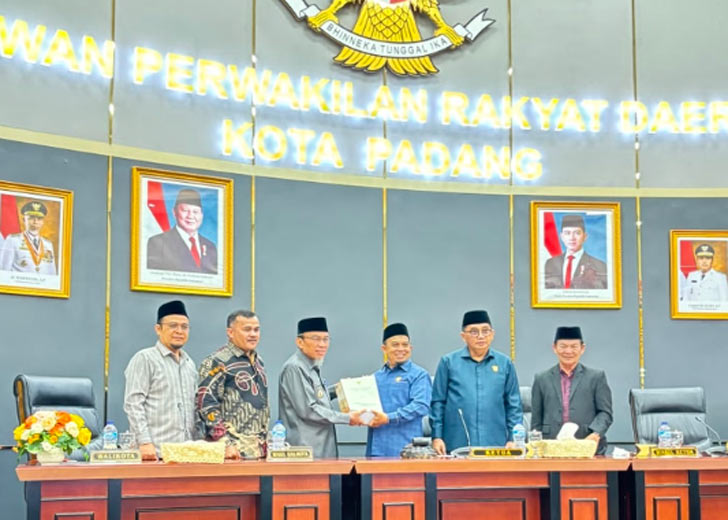 DPRD Padang Gelar Rapat Paripurna Penyampaian Ranperda Pertanggungjawaban APBD 2025 dan Pokir Tahun 2027