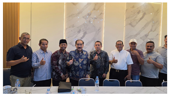 M. SHADIQ PASADIGOE APRESIASI STAI AL-HIKMAH PARIANGAN, PERJUANGKAN ASPIRASI PENDIDIKAN